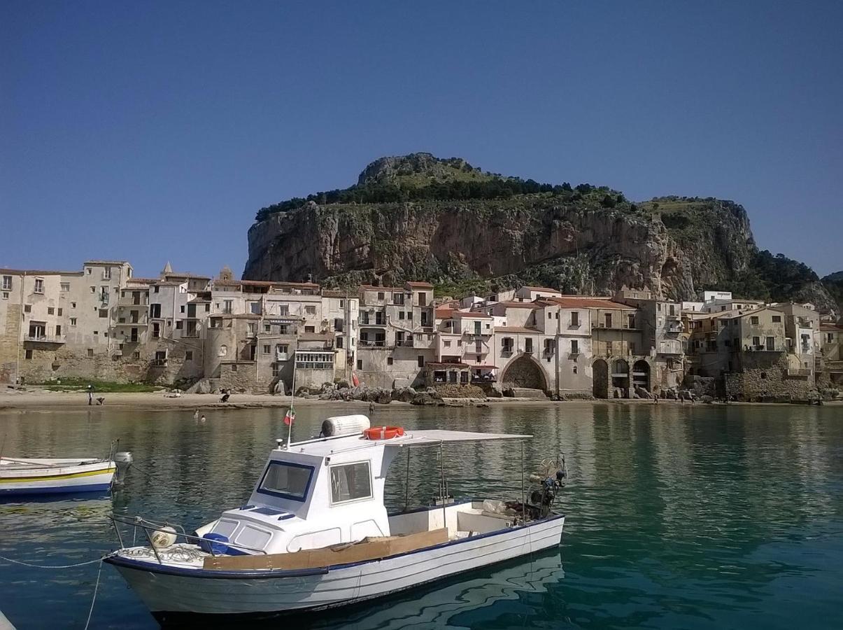 Sognando Il Mare Apartment Cefalu Bagian luar foto